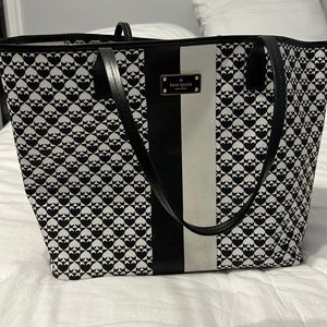 Kate Spade tote. Black & White Gently used